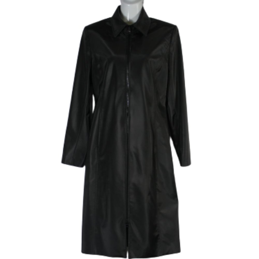 Holt Renfrew Black jacket. Size 6